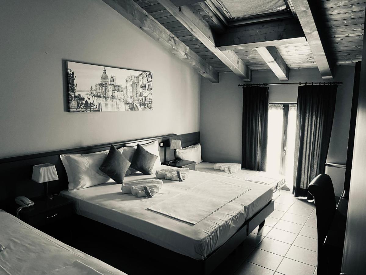 Hotel Al Bosco 소나 외부 사진